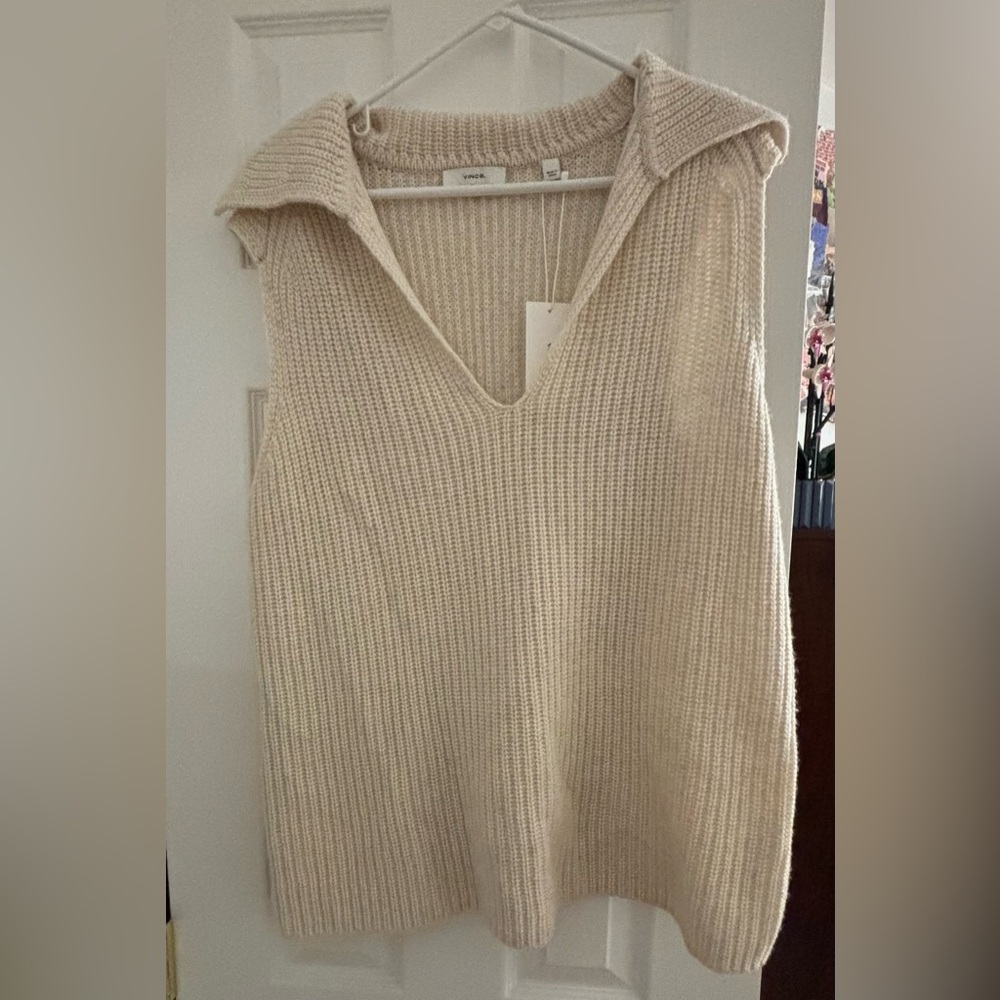 NWT Vince V-Neck Collared Wool/Cashmere Blend Cream Vest, Size L - Picture 3 of 8